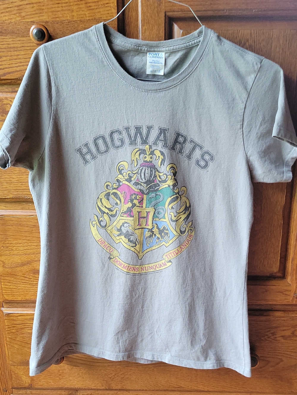 Hogwarts Crest T-shirt